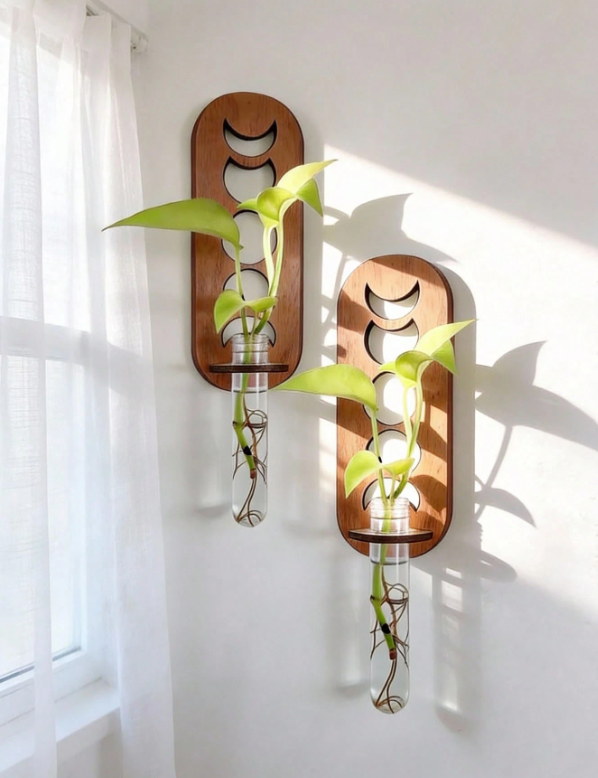 Hanging vase