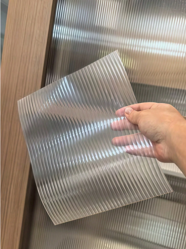 1 Roll Of Reeded Decorative Glass Privacy Film, Protects 100% Of UV Rays